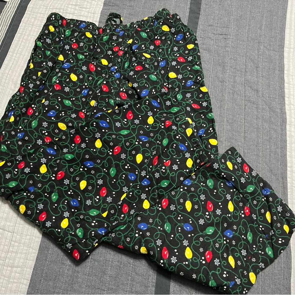 Faded Glory Flannel Black Pajama Pants with Colorful Light Print